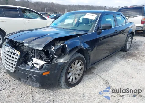 2008 Chrysler 300 Lx from USA, damaged, VIN 2C3KA43R88H103671